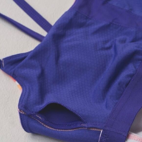 lululemon Dancing Warrior Tank - Picture 10 of 11